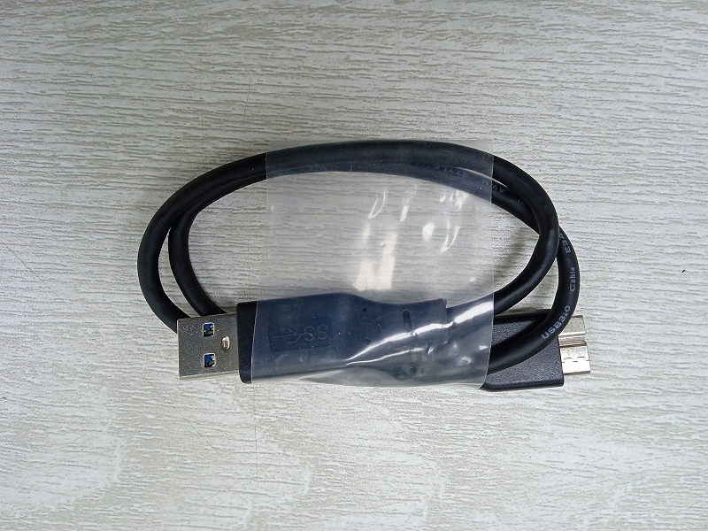 移動硬盤USB數(shù)據(jù)線如何定制，USB3.0數(shù)據(jù)線定制廠家