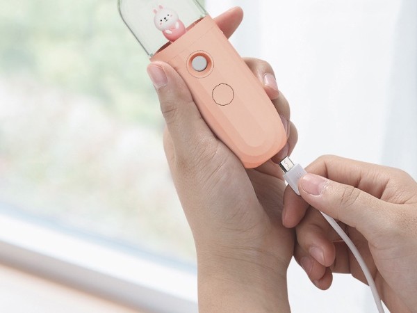 負離子美容儀USB數(shù)據(jù)線定制生產(chǎn)廠家